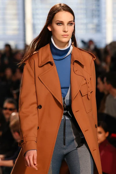 Look 31